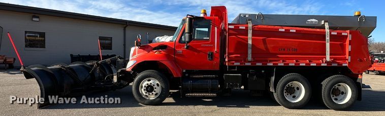 image for item LN9048 2007 International 7400  dump truck