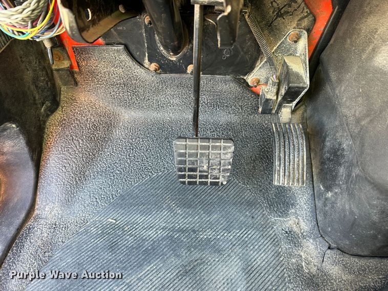 image for item LN9048 2007 International 7400  dump truck