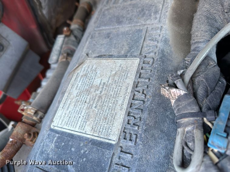 image for item LN9048 2007 International 7400  dump truck