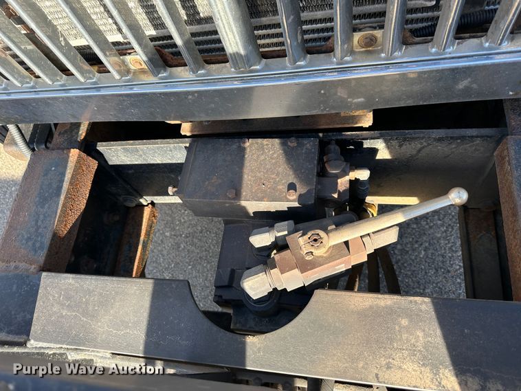 image for item LN9048 2007 International 7400  dump truck