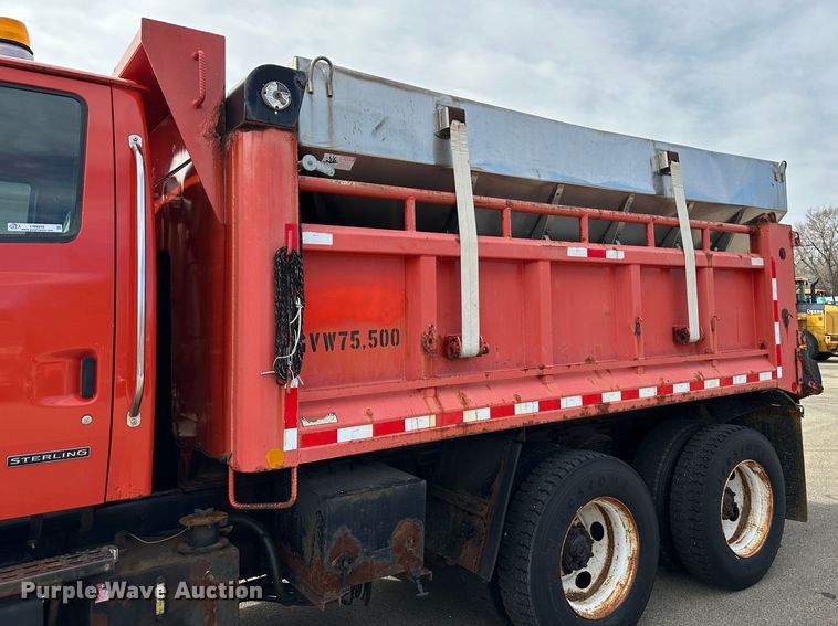image for item LN9049 2003 Sterling LT7501  dump truck