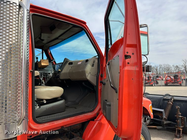 image for item LN9049 2003 Sterling LT7501  dump truck