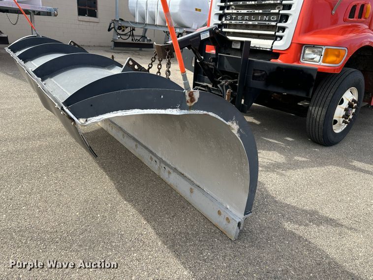 image for item LN9050 2006 Sterling LT7501  dump truck