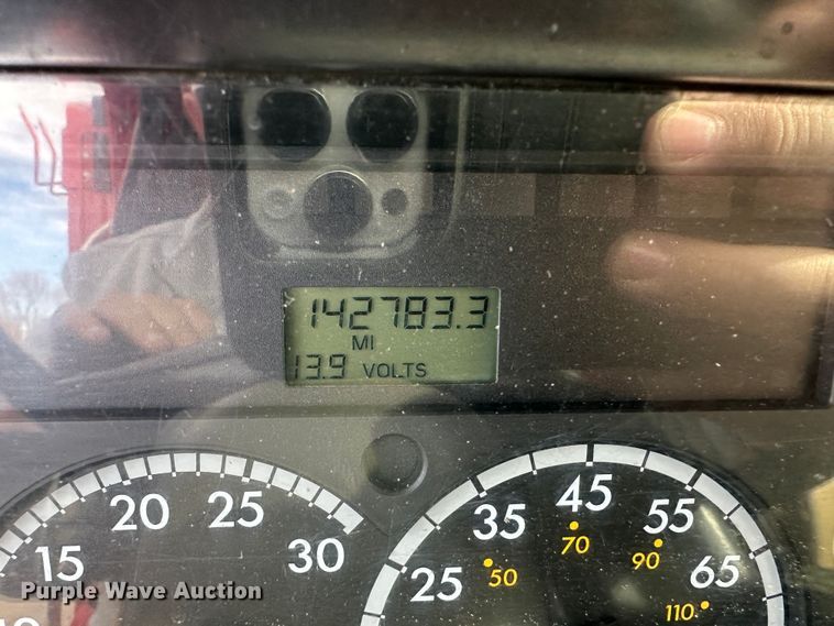 image for item LN9050 2006 Sterling LT7501  dump truck