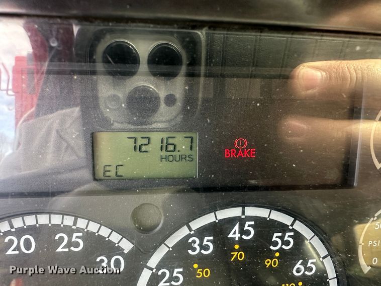 image for item LN9050 2006 Sterling LT7501  dump truck