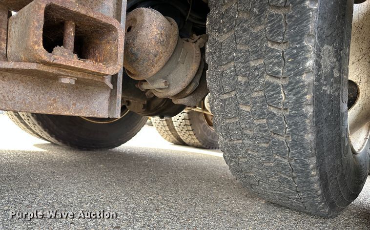 image for item LN9050 2006 Sterling LT7501  dump truck