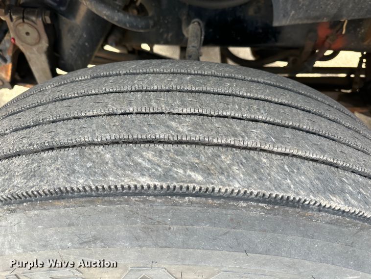 image for item LN9050 2006 Sterling LT7501  dump truck