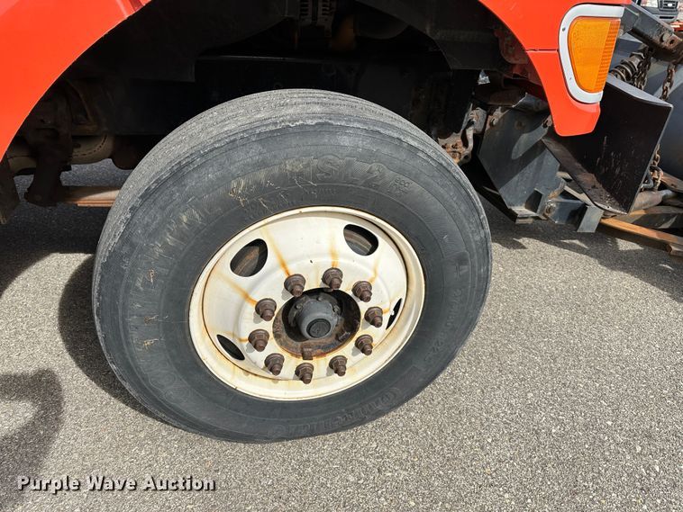 image for item LN9050 2006 Sterling LT7501  dump truck