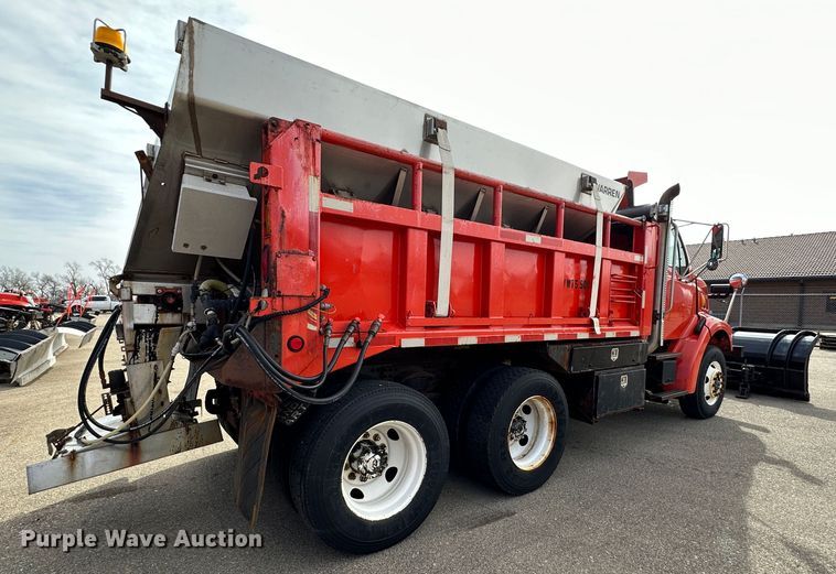 image for item LN9051 2001 Sterling LT7501  dump truck