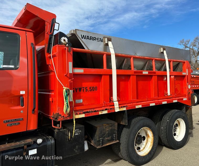 image for item LN9051 2001 Sterling LT7501  dump truck
