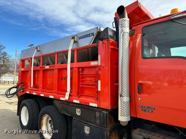 image for item LN9051 2001 Sterling LT7501  dump truck