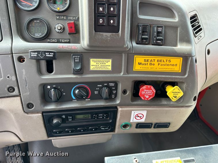 image for item LN9051 2001 Sterling LT7501  dump truck