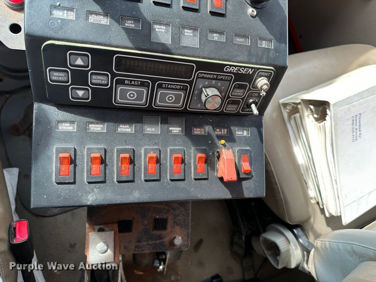 image for item LN9051 2001 Sterling LT7501  dump truck