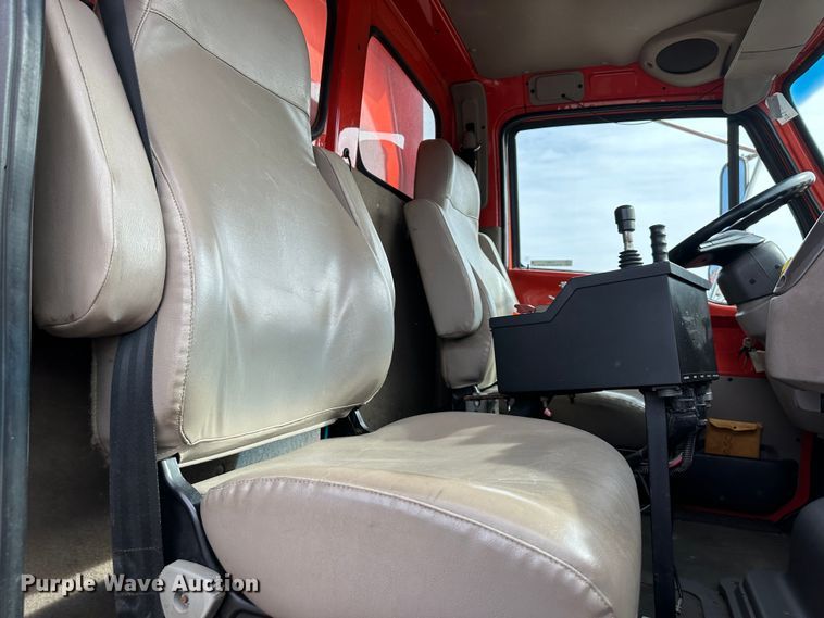 image for item LN9051 2001 Sterling LT7501  dump truck