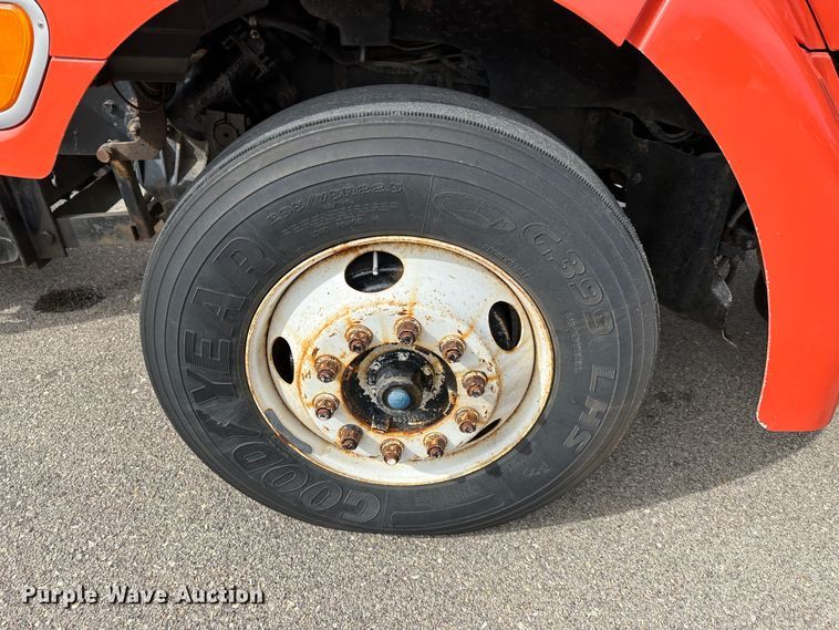 image for item LN9051 2001 Sterling LT7501  dump truck