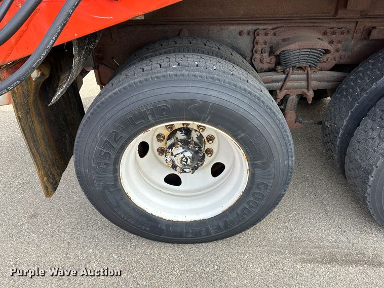 image for item LN9051 2001 Sterling LT7501  dump truck