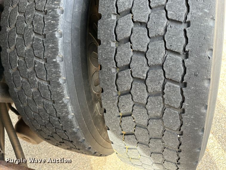 image for item LN9051 2001 Sterling LT7501  dump truck