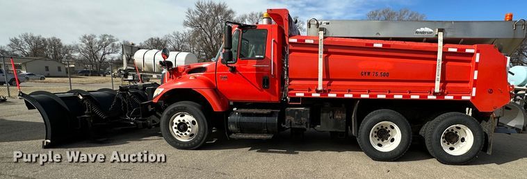 image for item LN9052 2007 International 7400  dump truck