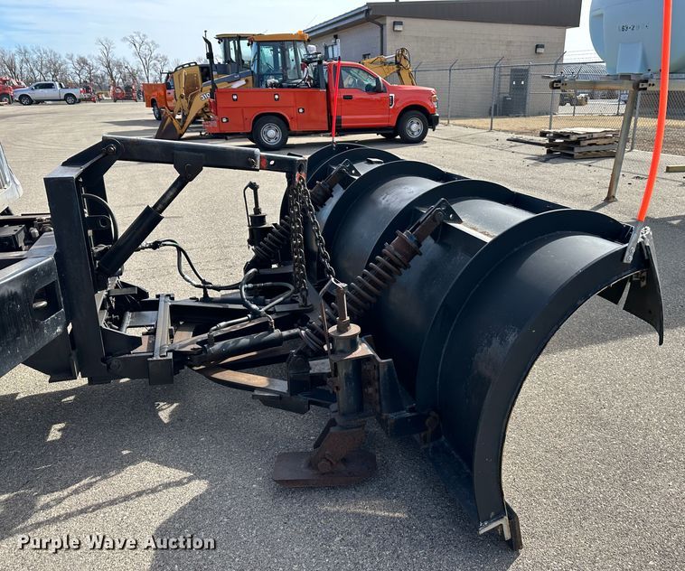 image for item LN9052 2007 International 7400  dump truck