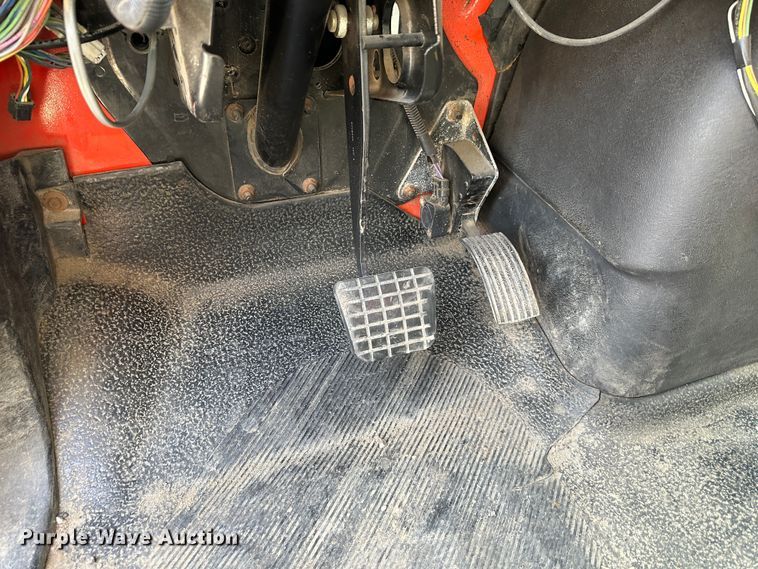 image for item LN9052 2007 International 7400  dump truck