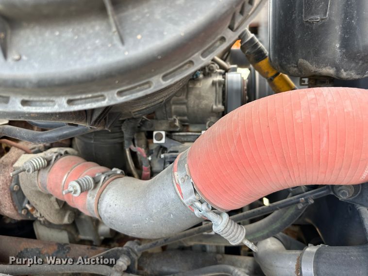 image for item LN9052 2007 International 7400  dump truck