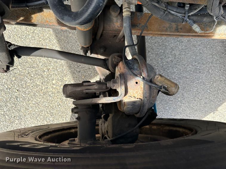 image for item LN9052 2007 International 7400  dump truck