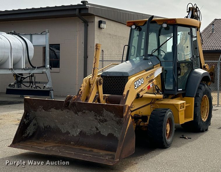 image for item LN9054 2001 John Deere 310G  backhoe