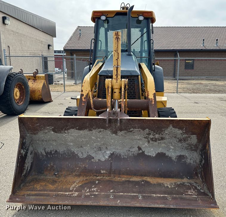 image for item LN9054 2001 John Deere 310G  backhoe