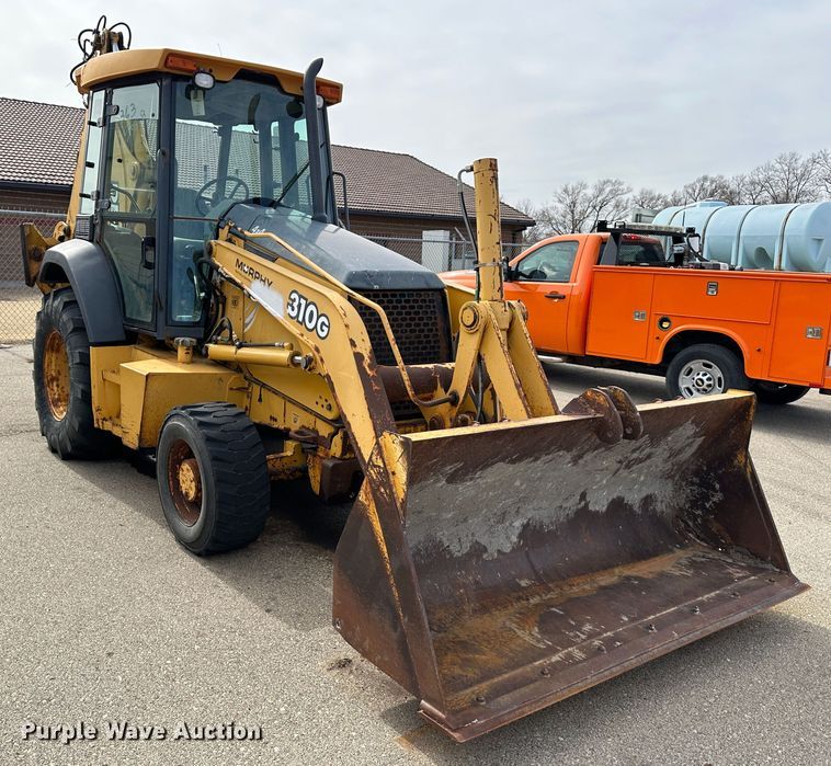 image for item LN9054 2001 John Deere 310G  backhoe