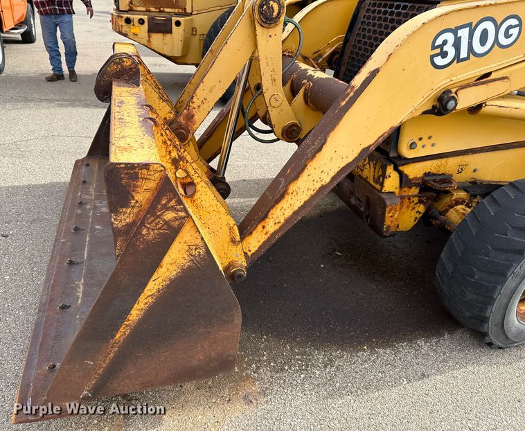 image for item LN9054 2001 John Deere 310G  backhoe