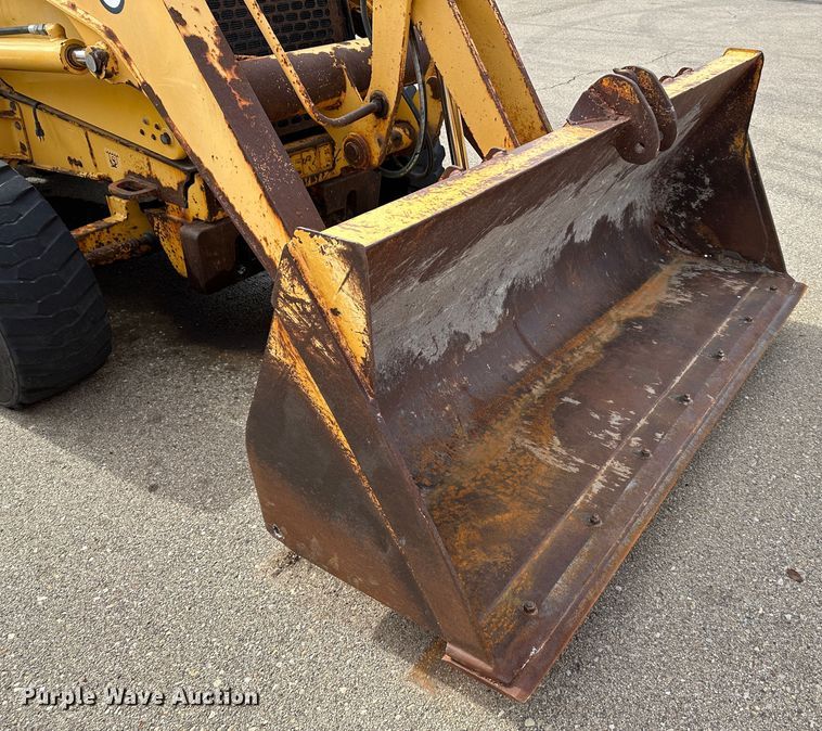 image for item LN9054 2001 John Deere 310G  backhoe