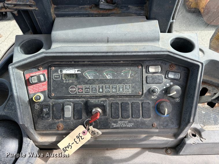 image for item LN9054 2001 John Deere 310G  backhoe