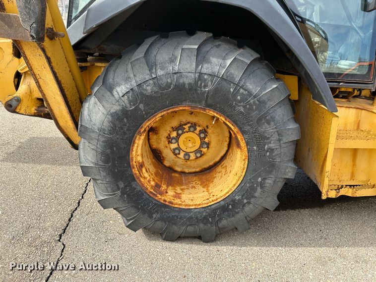 image for item LN9054 2001 John Deere 310G  backhoe