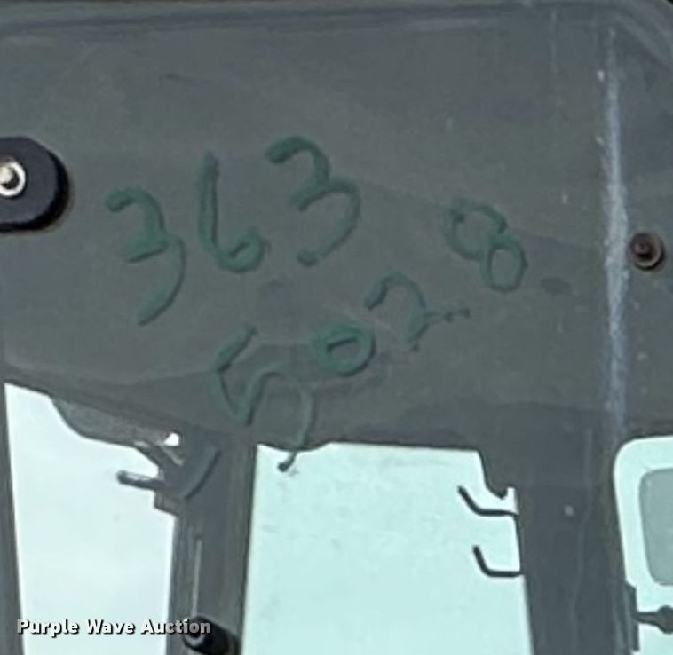 image for item LN9054 2001 John Deere 310G  backhoe