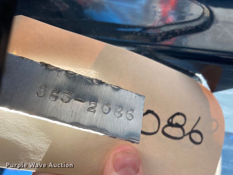 image for item LN9055 2006 John Deere 444J  wheel loader