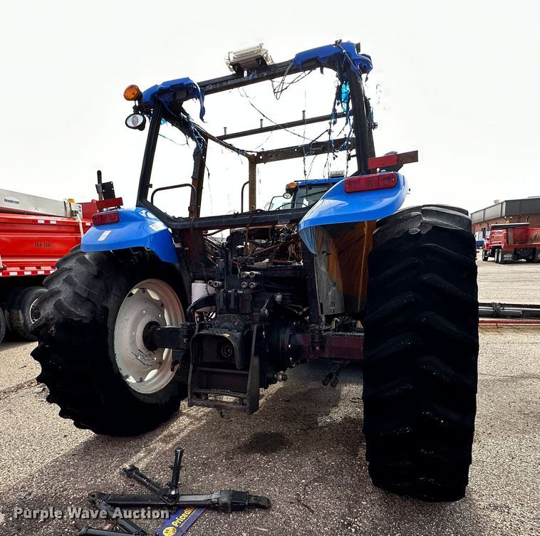 image for item LN9058 2011 New Holland T5070  MFWD tractor