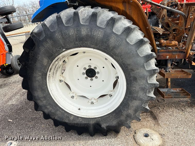 image for item LN9058 2011 New Holland T5070  MFWD tractor