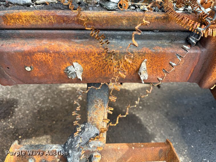 image for item LN9058 2011 New Holland T5070  MFWD tractor