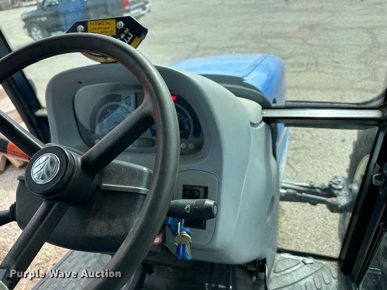 image for item LN9059 2011 New Holland T5070  MFWD tractor