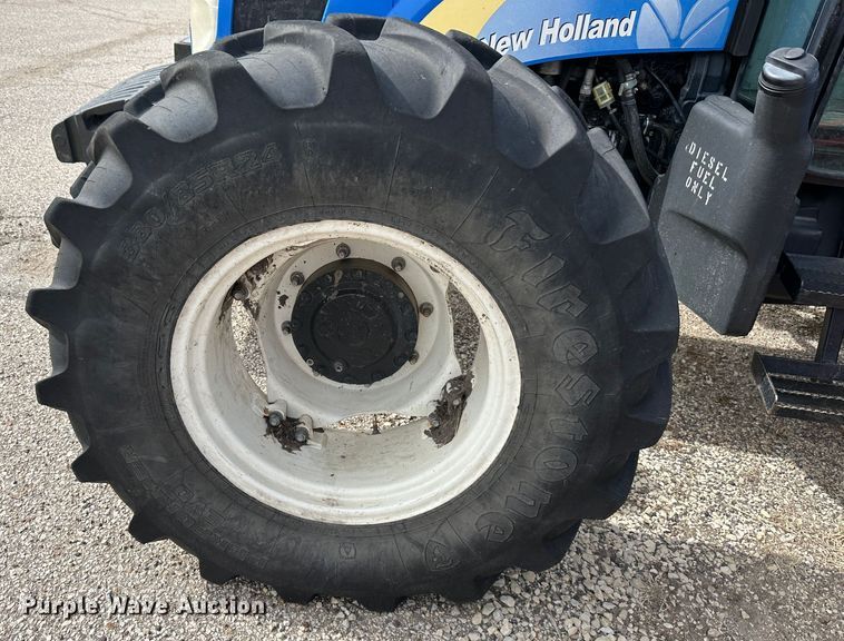image for item LN9059 2011 New Holland T5070  MFWD tractor