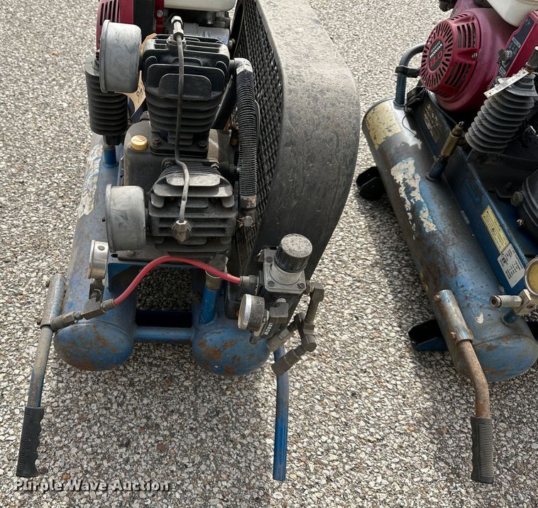 image for item LN9060 (2) Puma TUE8008GE air compressors