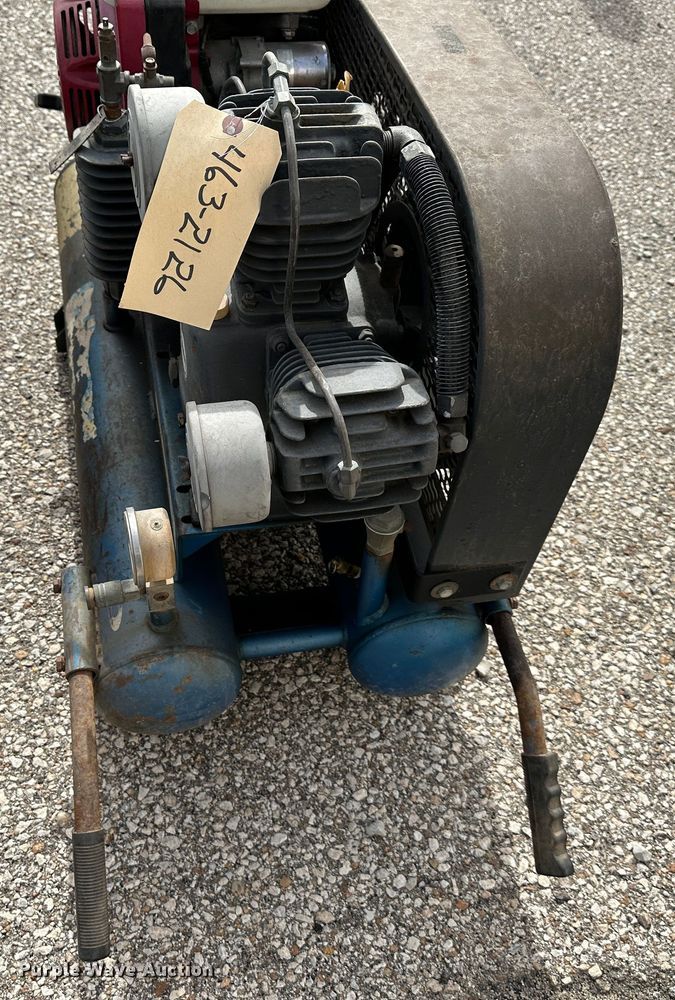 image for item LN9060 (2) Puma TUE8008GE air compressors