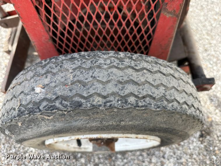 image for item LN9061 1999 Craftco 200  pavement cutter