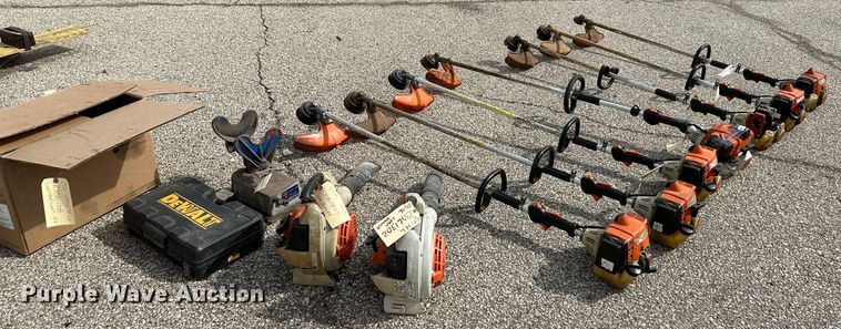 image for item LN9062 Lawn and garden equipment