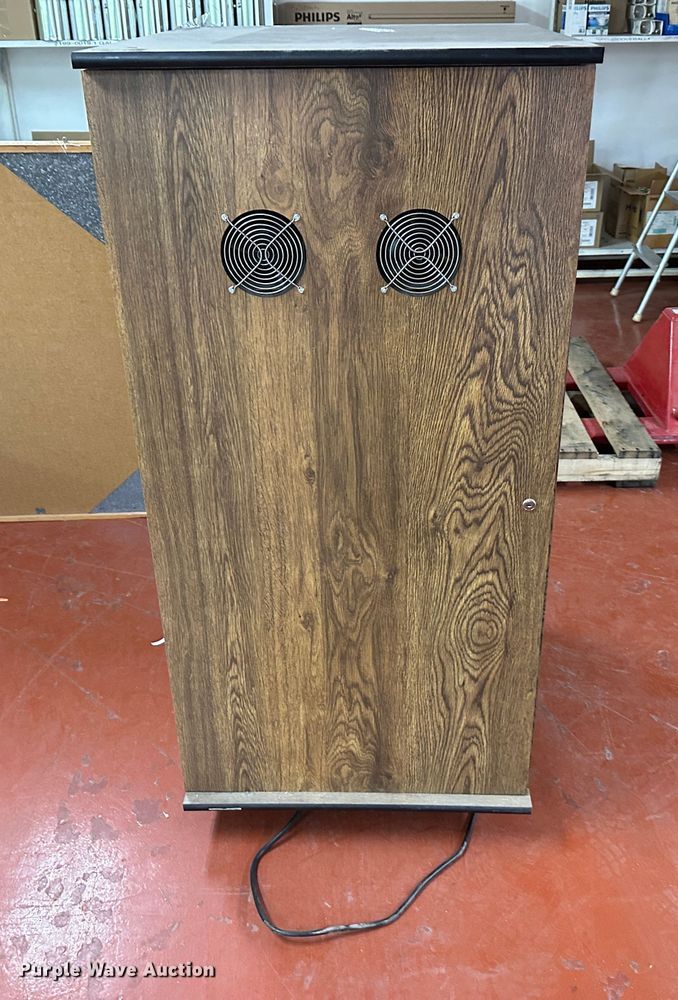 image for item LN9064 Office supplies and equipment