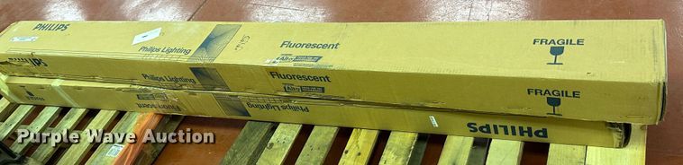 image for item LN9068 (48) Phillips F96T8/TL741 Plus/Alto fluorescent bulbs