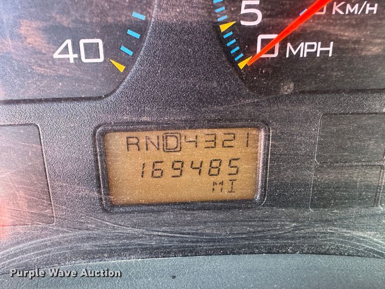 image for item LT9051 2005 International 7400  dump truck