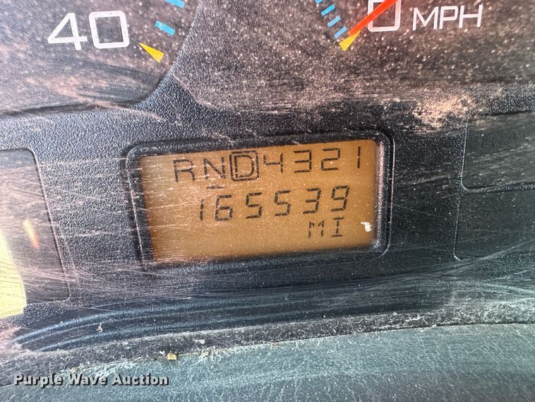 image for item LT9053 2007 International 7400  dump truck