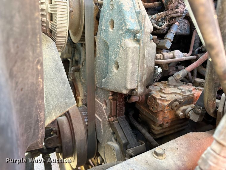 image for item LT9053 2007 International 7400  dump truck