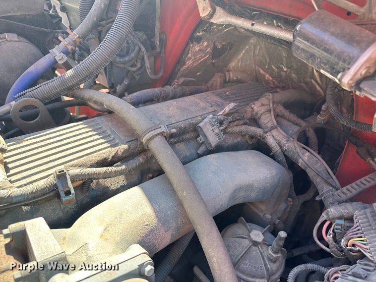 image for item LT9053 2007 International 7400  dump truck